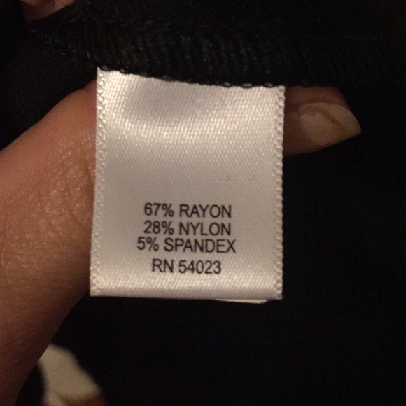 Simple Black Work Dress -Banana Republic - Picture 6 of 6